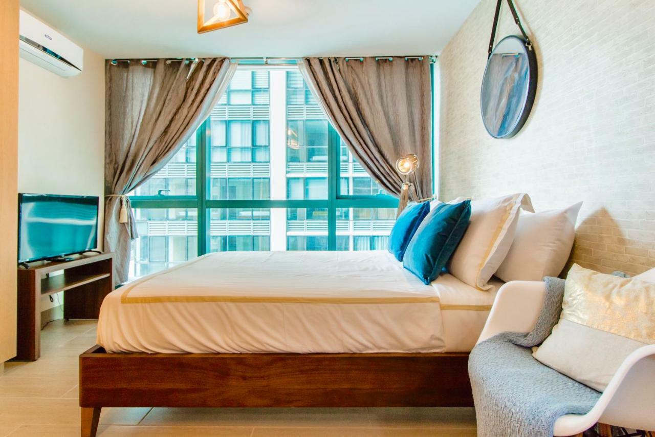 One Uptown Residence Bgc Pateros Exterior foto
